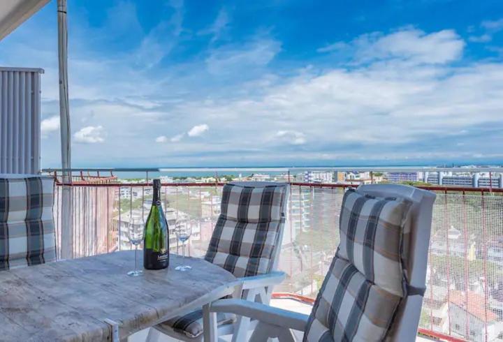 Apartamento Splendido Attico, Piscina E Vista Mare Lignano Sabbiadoro Exterior foto